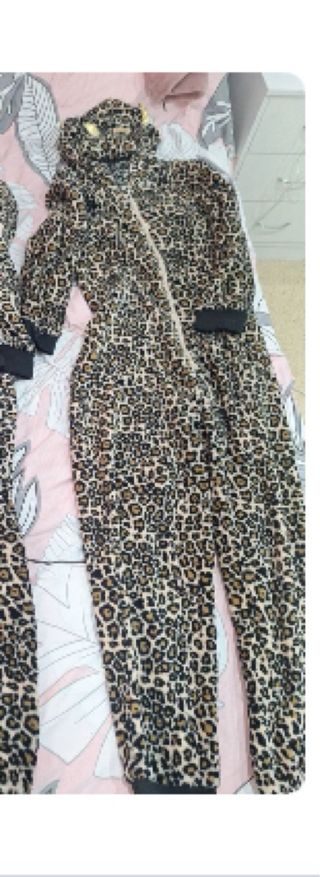 Pijama leopardo niña