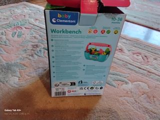 Mesa de herramientas para niños