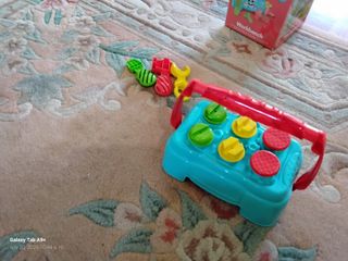 Mesa de herramientas para niños