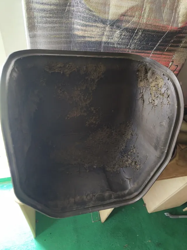 Piezas Mercedes 310D y 410D