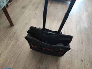 Mochila escolar y portátil ordenador ruedas