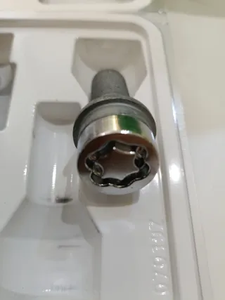 McGard 27226 SU Antirrobo Ruedas M14x1.25