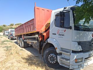 MERCEDES BENZ 950302 2004