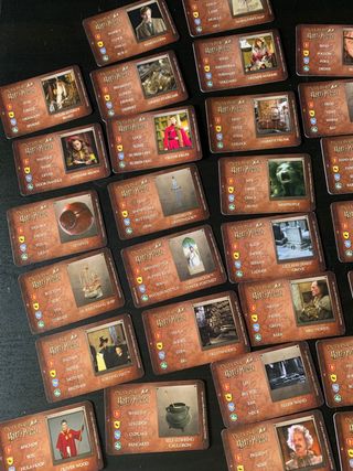 Harry Potter mini funko y Pictionary Air cartas 12