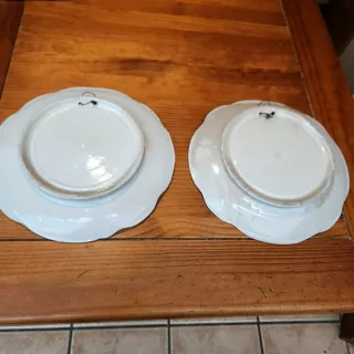 Antichi piatti decorativi da appendere