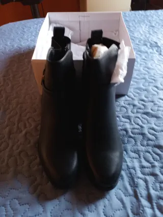 Botines negros