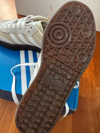Adidas Samba XLG Talla 39 Beige