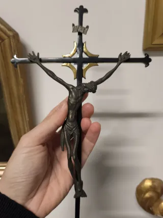 Antigua Cruz modernista