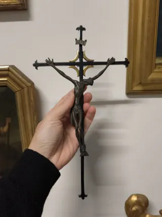 Antigua Cruz modernista