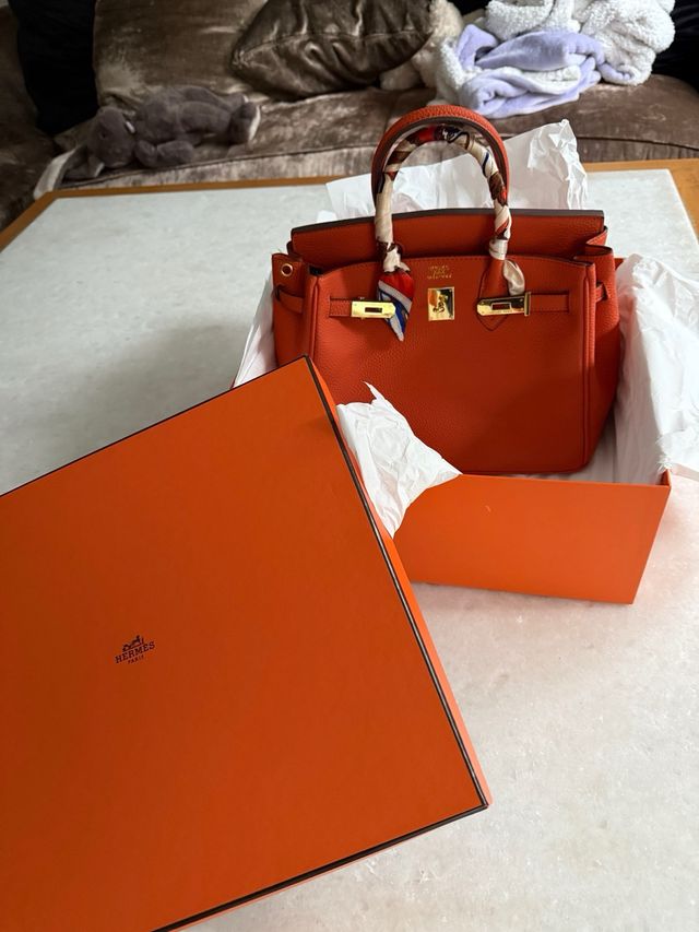 Bolso Hermès Naranja con Accesorios