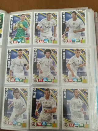 Adrenalyn Liga BBVA 2015-16 Trading Card Game