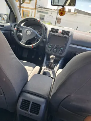 Volkswagen Golf 2005
