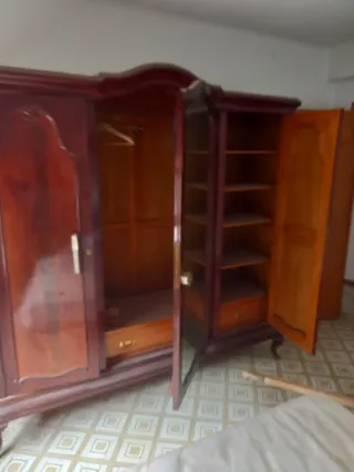 Armario antiguo