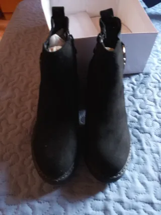Botines negros