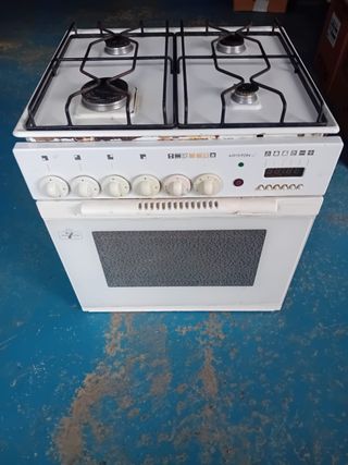 HORNO Y PLACA DE COCINA 30 EUROS, CARTAGENA