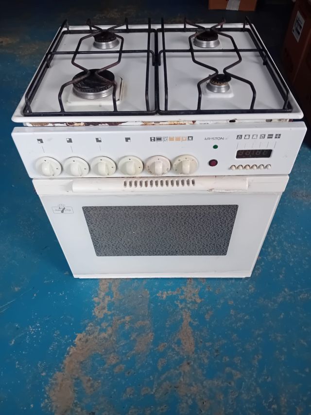 HORNO Y PLACA DE COCINA 30 EUROS, CARTAGENA