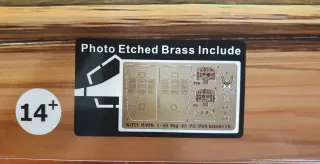 Maqueta Avión MIG 25 Foxbat 1/48