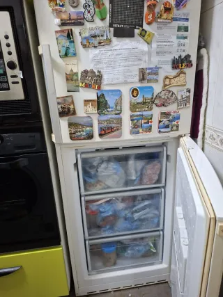 Nevera 2 metros alto x 60 cm ancho