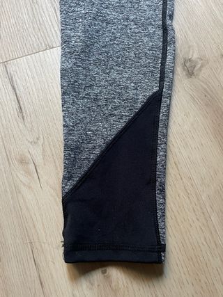Leggings deportivos grises y negros Talla M