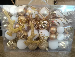 Maletín Navideño Adornos Dorados y Blancos