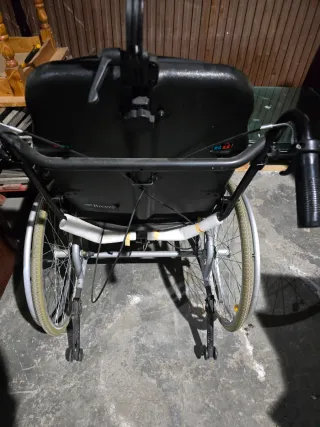 Silla de ruedas especial