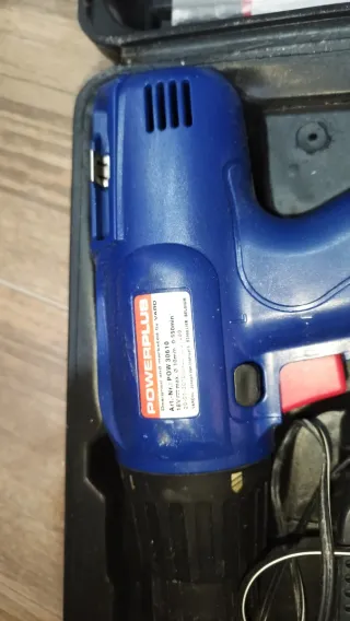 Atornillador a batería 18V