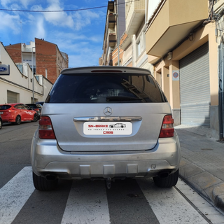 MERCEDES-BENZ ML 320CDI. V6. PAQUETE-AMG. 224CV.