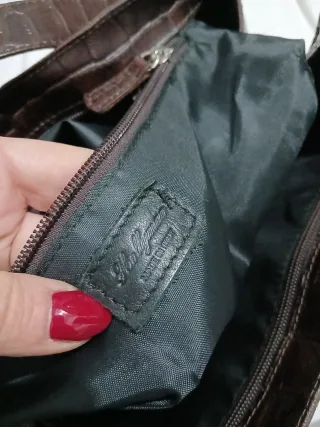 Borsa in pelle effetto coccodrillo marrone