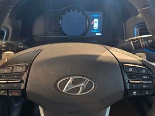 HYUNDAI IONIQ 1.6 GDI PHEV Tecno DCT