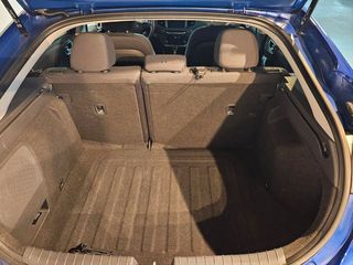 HYUNDAI IONIQ 1.6 GDI PHEV Tecno DCT