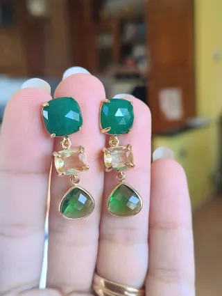 Orecchini Quarzo Verde e Cristalli Dorati