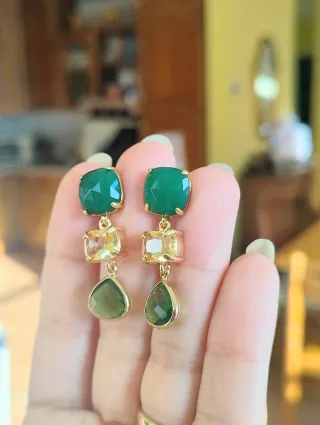 Orecchini Quarzo Verde e Cristalli Dorati