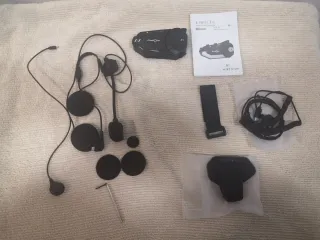 Freedcom R1 plus Intercomunicador Moto con Cámara