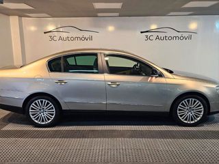 VOLKSWAGEN Passat 3.2 V6 FSI Highline DSG 4 Motion