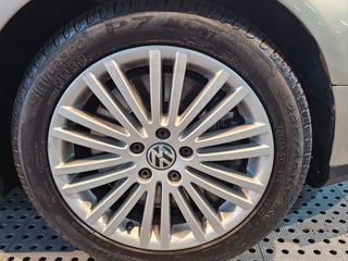 VOLKSWAGEN Passat 3.2 V6 FSI Highline DSG 4 Motion