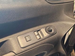 PEUGEOT Partner Pro Standard 600kg BlueHDi 55kW