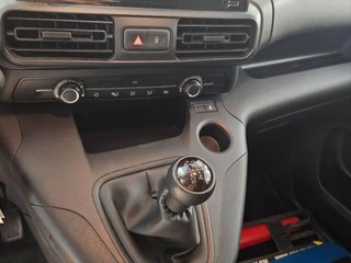 PEUGEOT Partner Pro Standard 600kg BlueHDi 55kW
