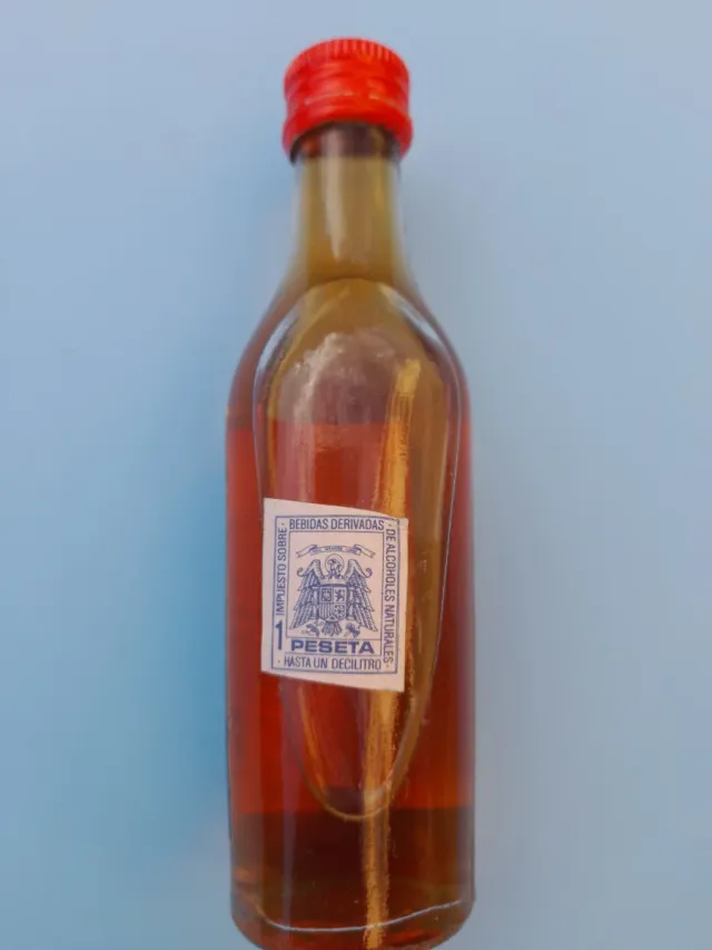 Lote di Mini Bottiglie da Collezione