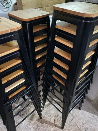 alquiler de bancos altos para eventos