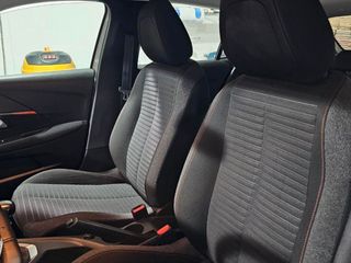 PEUGEOT 208 BlueHDi 73kW 100CV Active