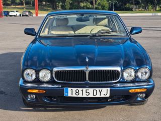 JAGUAR Serie XJ XJ8 3.2 EXECUTIVE