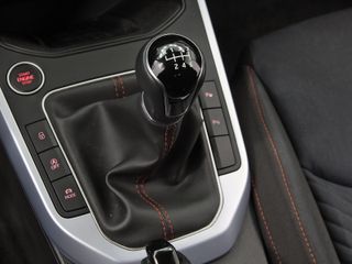 ARONA 1.0 TSI 115 FR SPECIAL EDITION 5P