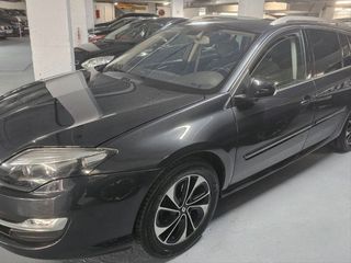 RENAULT Laguna G.Tour Bose Edition dCi 175 Auto.