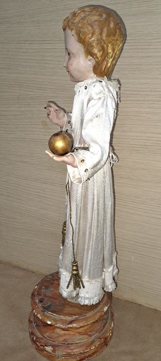 Niño Jesús de Praga, o niño de la bola, Cap i pota