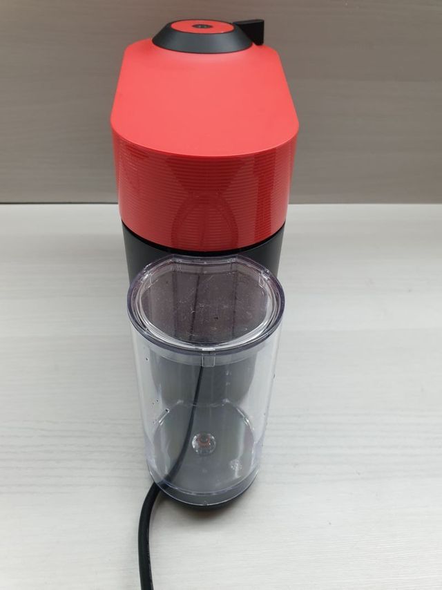 Cafetera Nespresso Vertuo Pop Roja