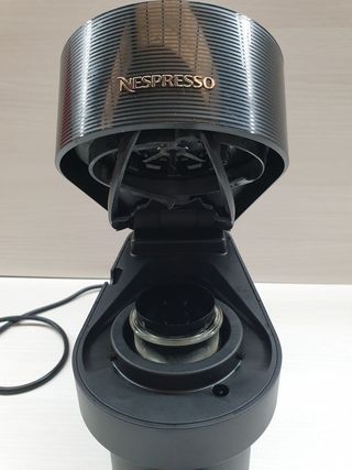 Cafetera Nespresso Vertuo Pop DeLonghi