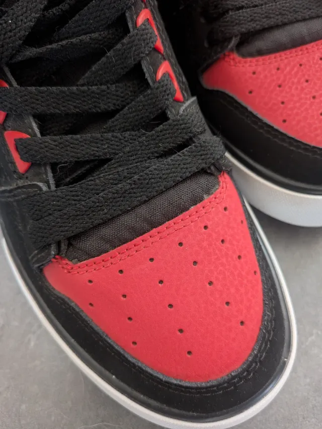 Tênis DC Shoes PURE Skate Masculino Preto Vermelho