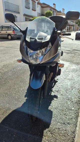 Suzuki Bandit 650 - 37.000 km