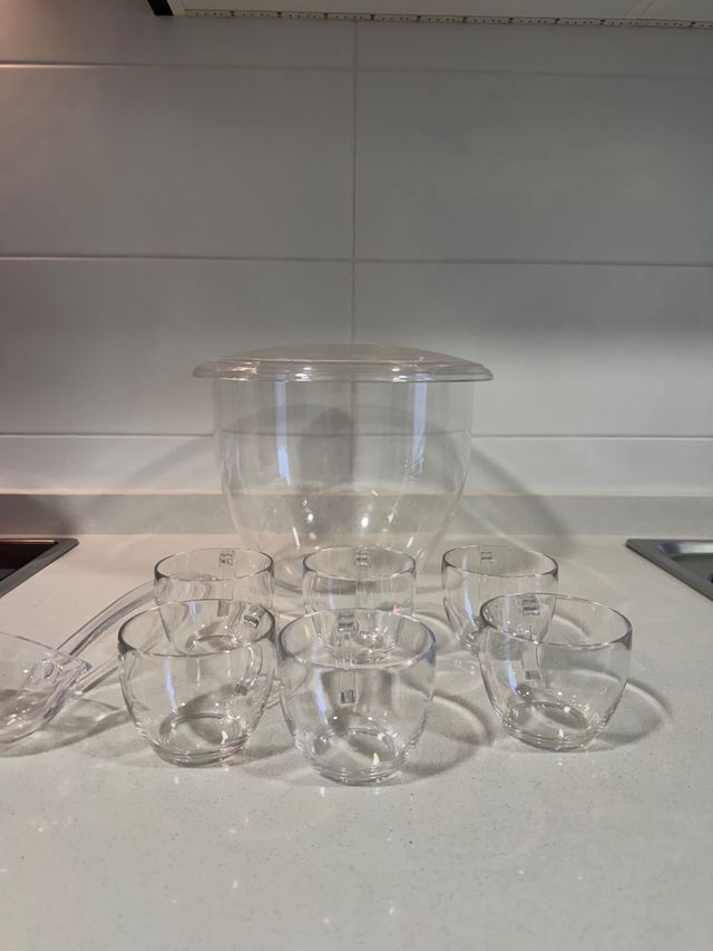 Ponchera Plástico 6 Vasos + Cucharón