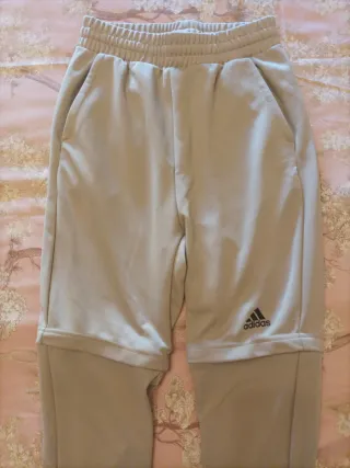 Chándal Adidas 96 Desmontable Beige, talla 11-12 a